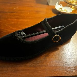 Flabelus Antonia Size 38 Black Velvet